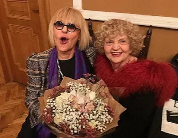 300 аплодираха Лолова в Лондон