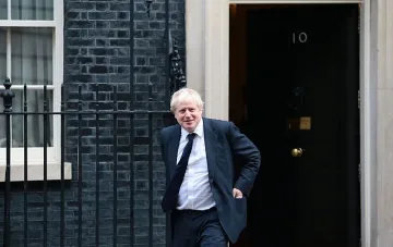 Борис Джонсън се готви да изнудва Евросъюза