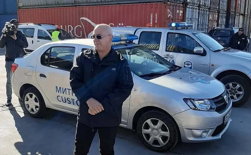 Връщат обратно в Италия боклук, хванат във Варна