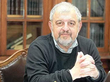 Ис­то­ри­я­та не би­ва да е то­я­га