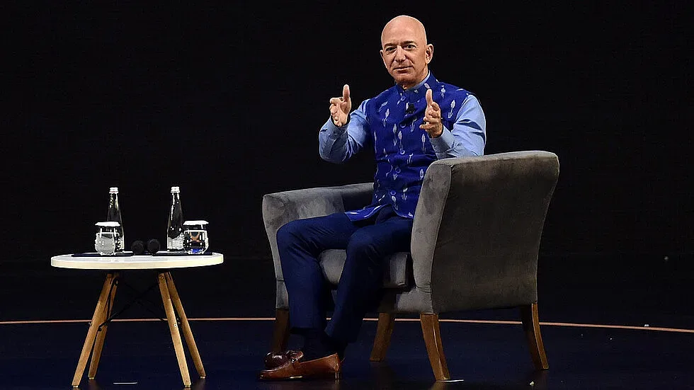 Джакпот! Безос спечели $13 млрд. за 15 минути