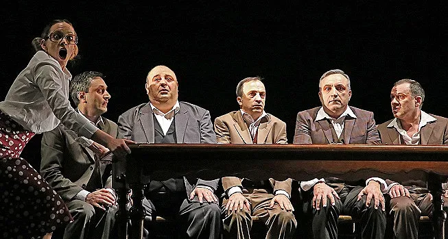 Тв звезди играят Гогол