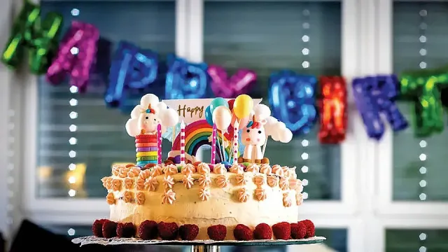 Защо празнуваме рождения ден с торта?