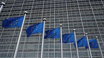 Евросъюзът се нахвърли на Великобритания