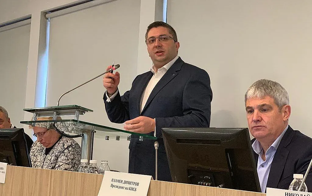 ВиК холдингът ще купува ток за водните дружества