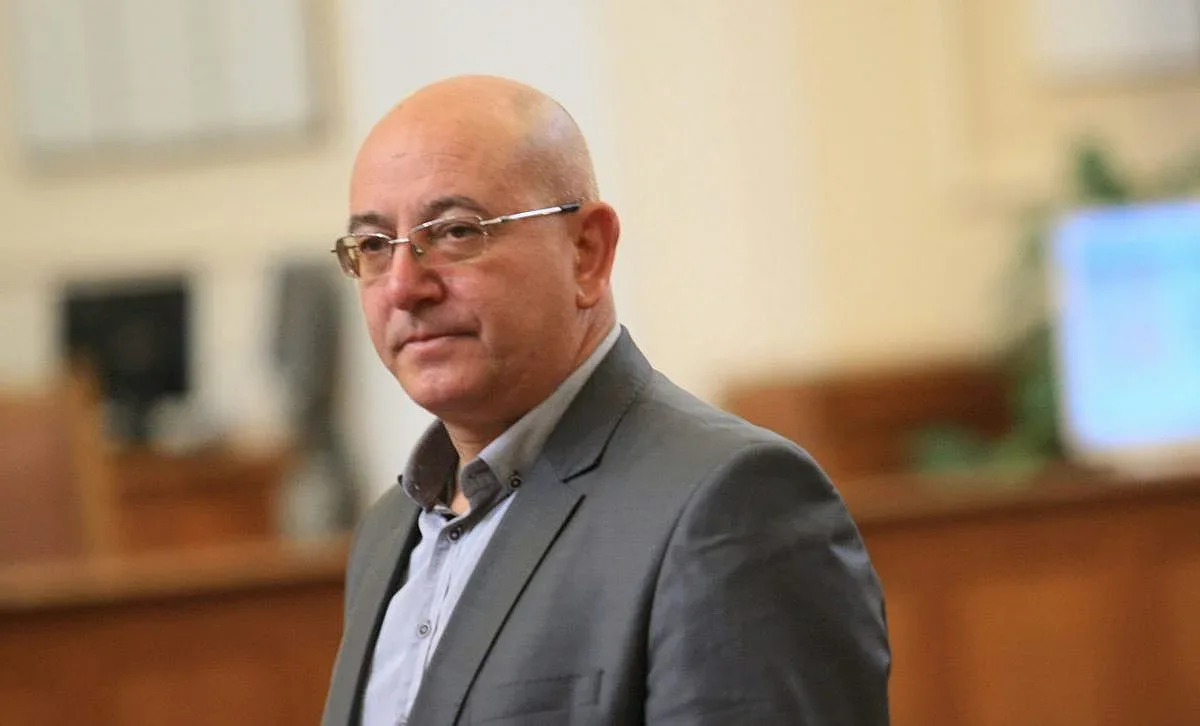 Ревизоро разкри новия си прякор