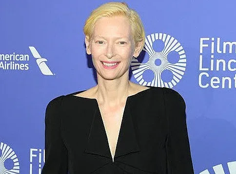 Венеция почита Тилда Суинтън