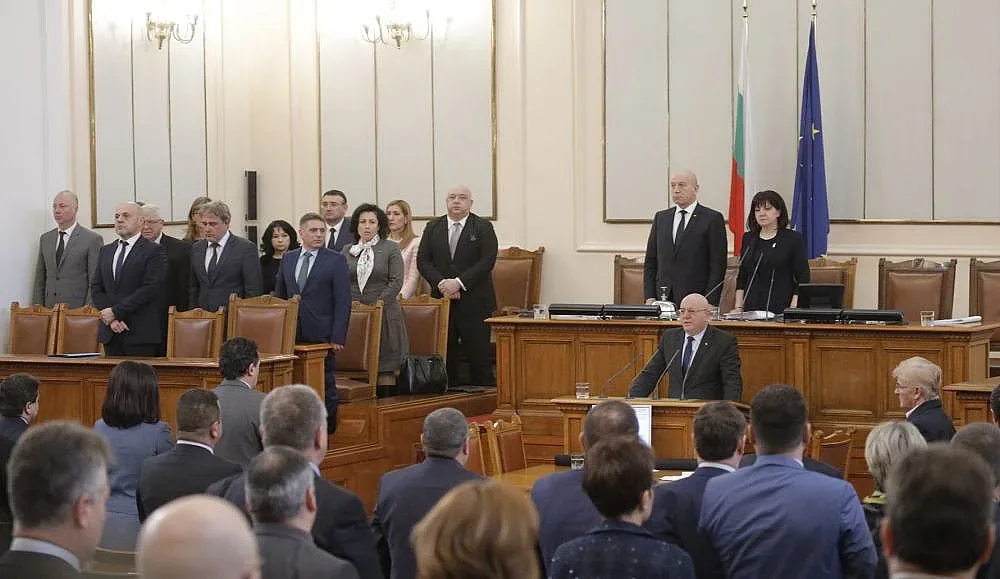 Власт и опозиция спориха по годността на Ревизоро