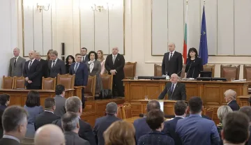 Власт и опозиция спориха по годността на Ревизоро