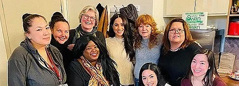 Меган излезе на светло