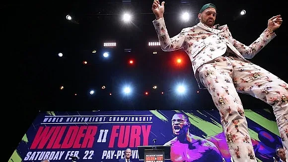 Тайсън Фюри пиел по 8 литра вода на ден