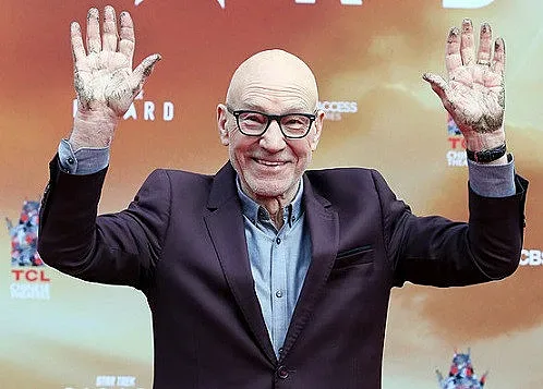 Патрик Стюарт остави отпечатъка си в Холивуд