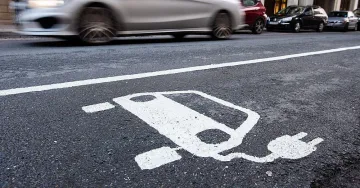 Ел. колите режат 400 хил. работни места в Германия