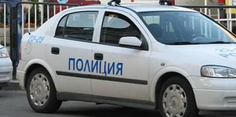 Млад мъж умря на улицата