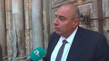 Кой пази ключа от църквата на Божи гроб до сърцето си