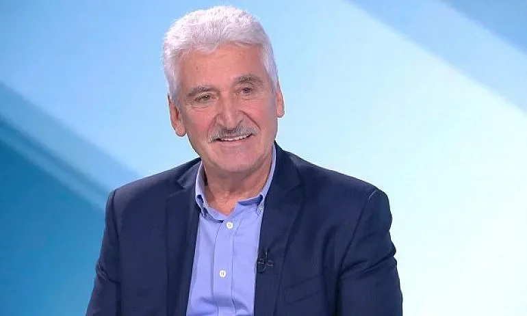 Велчев: Има сценарии срещу кабинета "Борисов"