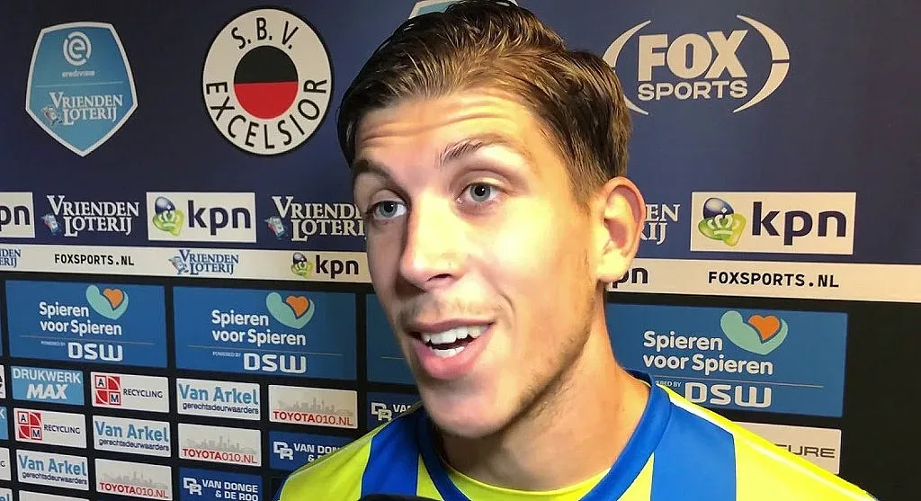 Генералният мениджър на Валвайк отрече за трансфер на халф в Левски