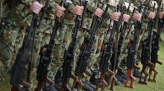 МО привлича все повече младежи