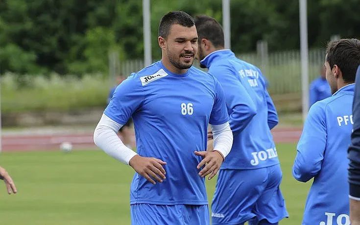 Италиански клуб май иска Божинов