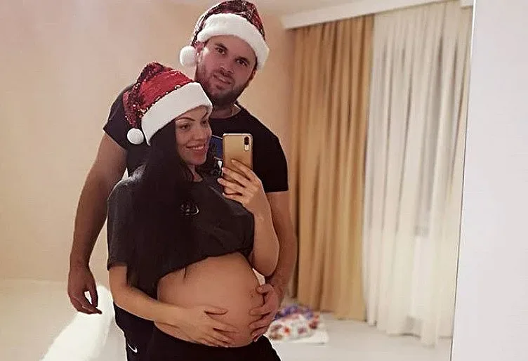 Славея Сиракова чака първото си дете