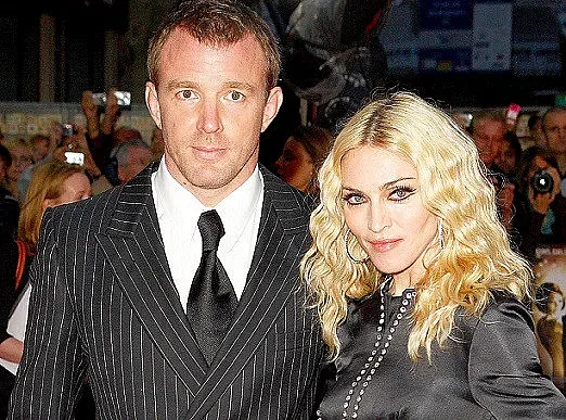 Гай Ричи пак съди Мадона