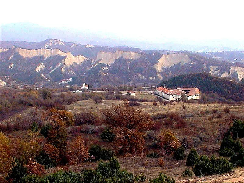 Христос след Възкресението изваян в Роженския манастир