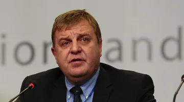 Каракачанов: Няма напрежение по българо-турската граница