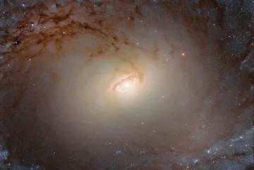 Телескоп засне летяща чиния