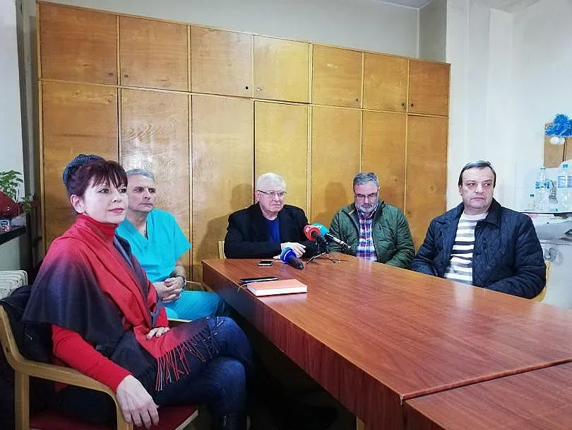 Здравният министър: Няма епидемия в Перник