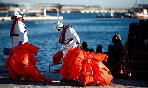 Спасиха 200 мигранти на Коледа в Испания