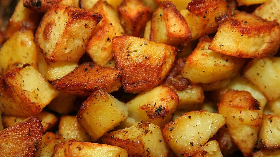 Печените картофи - царете на коледната трапеза