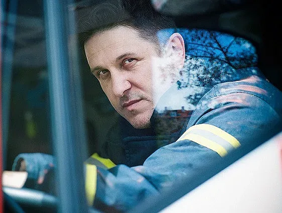 Пожарникари се вихрят в БГ сериал