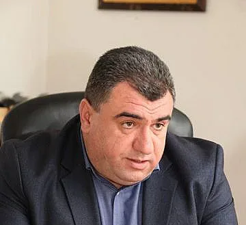Не купувайте вино от сергии и паркинги