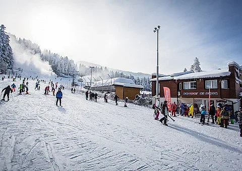 Боровец отваря част от пистите