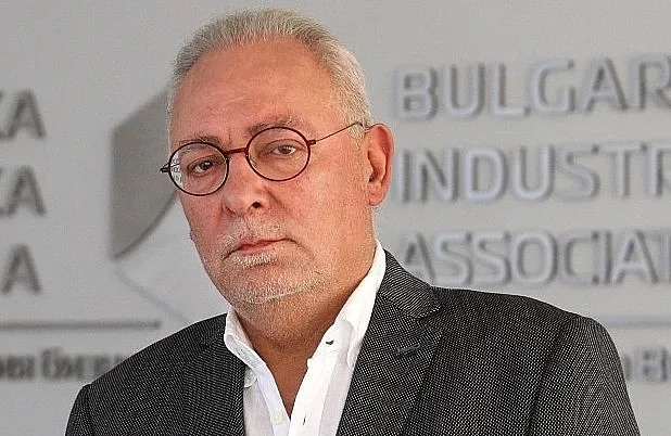 Над два пъти са нараснали болничните