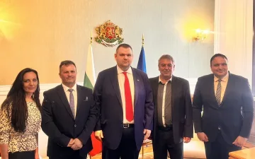 Пеевски прие трима кметове в стратегията за ново начало на регионите