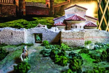 Храм на мъченик зарежда туристите в “Маркели”