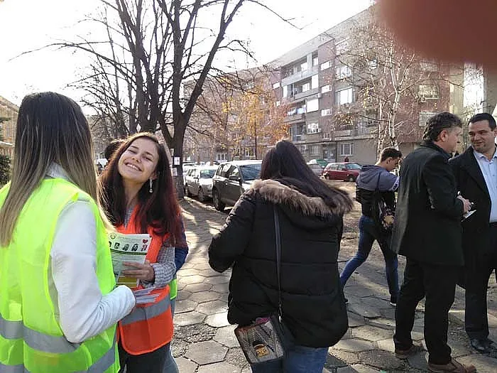 Ученици и полицаи в съвместна акция по безопасно движение