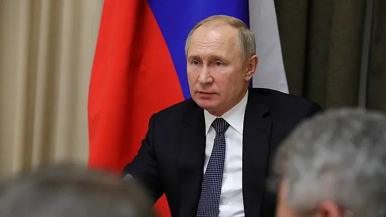 За Путин импийчмънтът на Тръмп е измислен