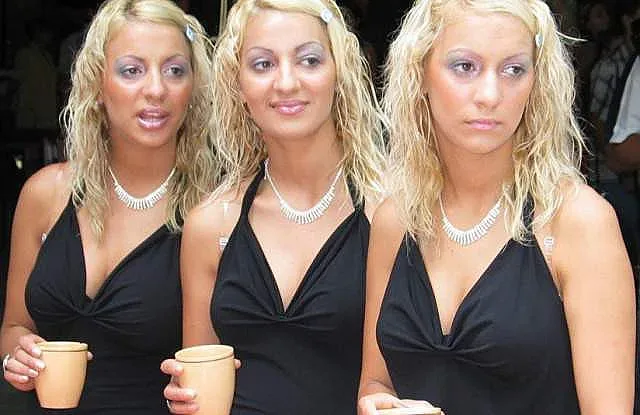 Тризначките се правят на монахини в Лондон