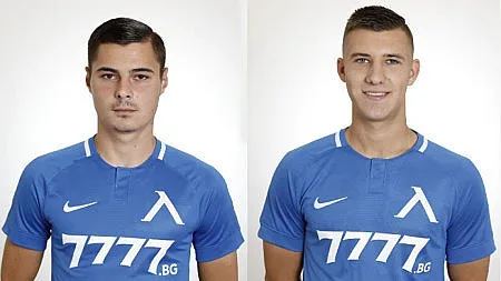 Двама подновиха контрактите си с Левски