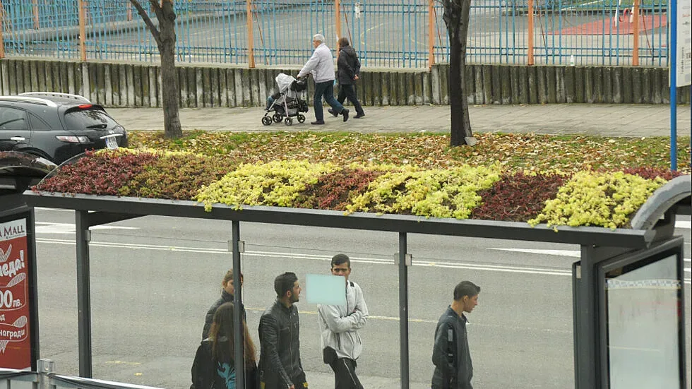 "Зелени шапки" на спирките за по-чист въздух