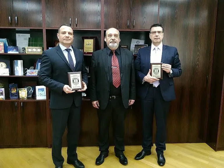 Цацаров награди трима прокурори