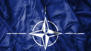 Наш моряк с отличие от НАТО