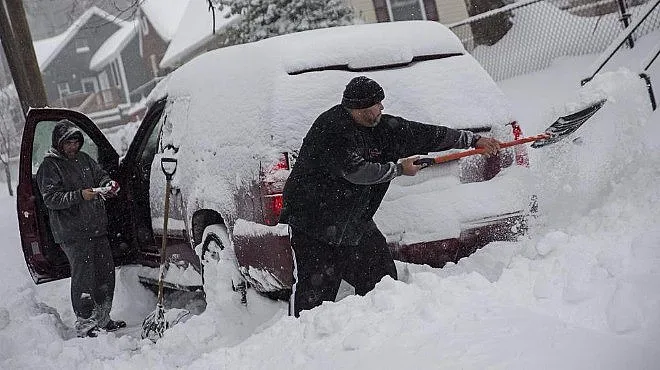 Шест жертви взе гигантска зимна буря в САЩ
