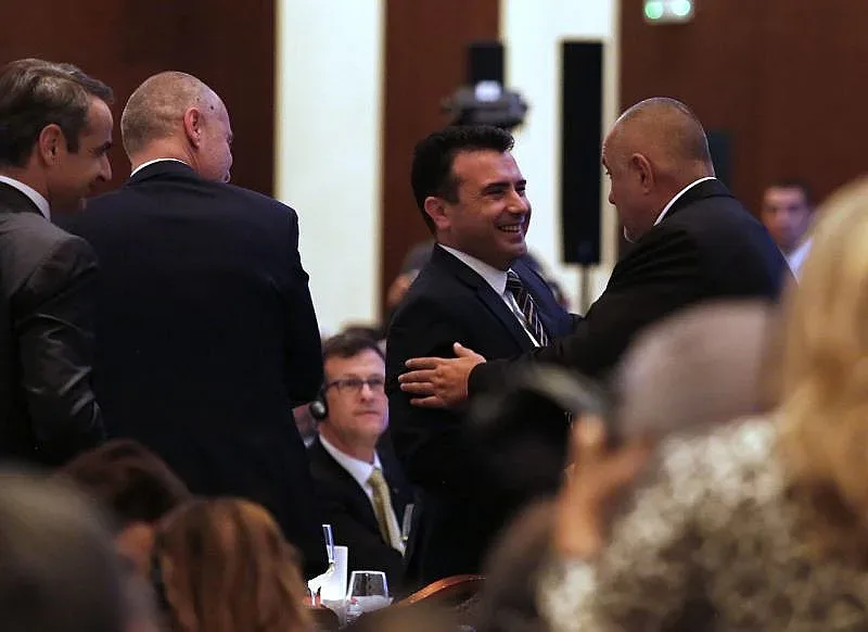 Заев търси среща с Борисов за македонския език