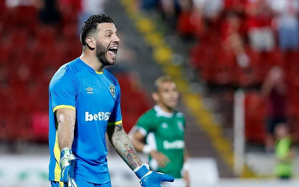 Лудогорец се раздели с вратар