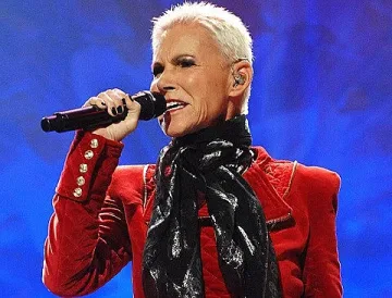 Почина Мари Фредриксон от „Роксет“