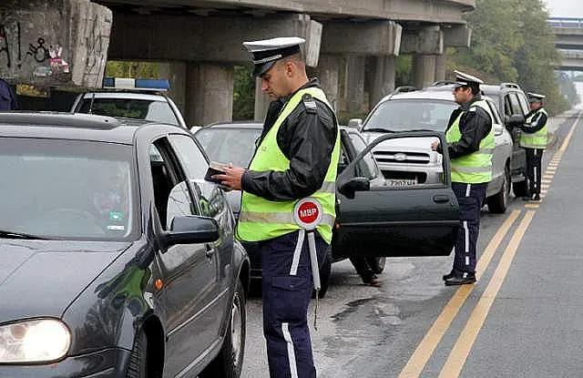 Извънредни проверки на КАТ заради студентите