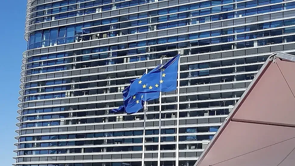 ЕК попари Русия. Нови санцкии